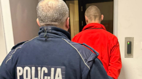 Ukradł kosmetyki z drogerii. Był poszukiwany do odbycia 3 lat więzienia