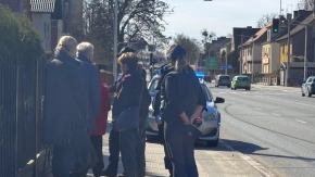 10-latek oparł się o ogrodzenie. Pies złapał go zębami