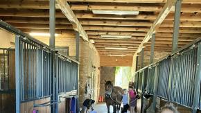 Pomagają zwierzętom i uczą dzieci blisko natury. Teraz sami proszą o wsparcie