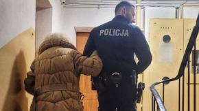 Seniorka siedziała na brzeskim dworcu, myśląc ze jest we Wrocławiu