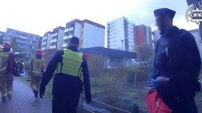 Opole: Weszli do mieszkania przez balkon, by ratować życie nieprzytomnego mężczyzny WIDEO