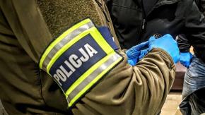 Strzelce Opolskie: ukrywał poszukiwaną 17-latkę. W domu miał narkotyki