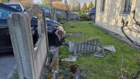 Pijany ruszył w drogę. Zatrzymało go ogrodzenie