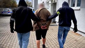 Opole: Podpalił opony, ogień zagroził budynkom w pobliżu - trafił w ręce policjantów