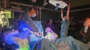  Robot chirurgiczny Versius już w USK w Opolu. Urolodzy rozszerzają zakres leczenia