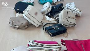 KAS Podrobione ubrania, torebki i perfumy warte ponad 750 tys. zł. Akcja skarbówki na targowiskach
