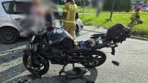 76-latek miał nie ustąpić pierwszeństwa motocykliście. Dwie osoby trafiły 