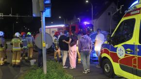 Zderzenie BMW i audi na skrzyżowaniu Oleskiej i Chabrów w Opolu