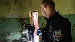 Atak nożownika, wybuch i zakładnicy. Czarny scenariusz w Brzegu