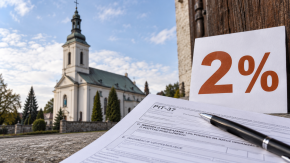 2 proc. PIT zamiast Funduszu Kościelnego? Rząd analizuje zmiany w finansowaniu Kościołów