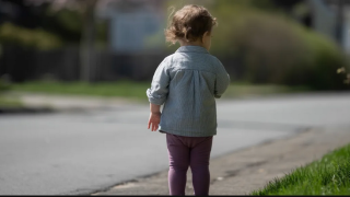 Brzeg: 15-miesięczne dziecko oddaliło się ze żłobka. Sprawę bada policja