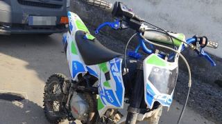 12-latek na motocyklu doprowadził do zderzenia. Sprawa trafi do sądu