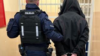 Zatrzymany tuż pod domem. Poszukiwany wpadł podczas kontroli rowerowej