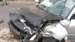 Kierowca audi nie zatrzymał się do kontroli. Zatrzymał go dopiero wypadek