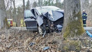 Pijany kierowca odpowie za wypadek w Murowie. Ranni żona i 6-letni syn