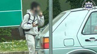 17-latek zatrzymany podczas próby oszustwa "na policjanta" w Głubczycach