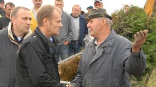 18 lat temu żywioł zniszczył ponad sto domów. Balcarzowice pamiętają ten dzień GALERIA