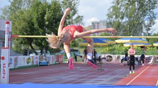 Jubileuszowy Festiwal Skoków w Opolu. Na stadionie rywalizuje mocna obsada
