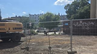 Przy Ozimskiej prace wrą. Ten plac długo czekał na uporządkowanie