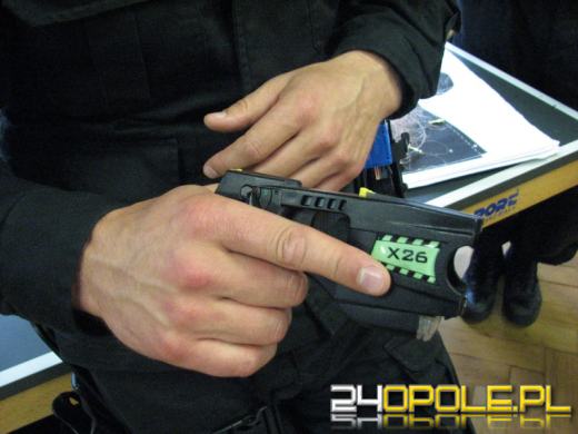 Paralizatory trafią w ręce policjantów
