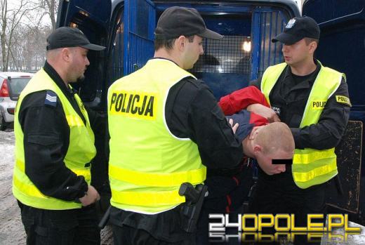 Nastoletni mordercy odizolowani