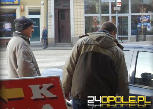 W kantorze wspólnik groził wspólnikowi