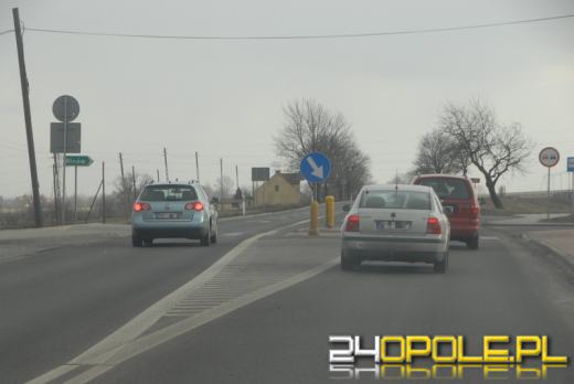 Tak się kończy wyprzedzanie na skrzyżowaniu