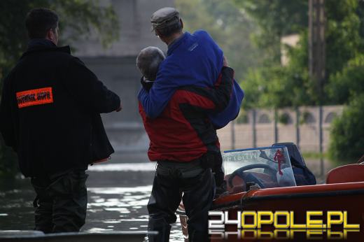 Brzeg walczy z powodzią