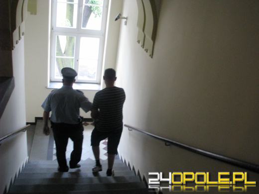 16-latek odpowie za usiłowanie zabójstwa