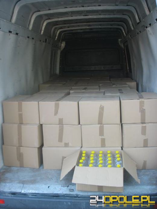 Nielegalny alkohol w samochodzie mieszkańca Nysy