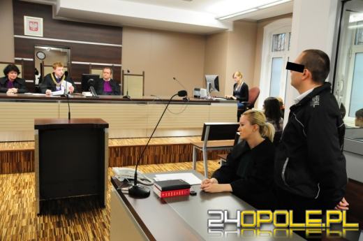 Stanął przed sądem za wydrukowanie 100 złotych