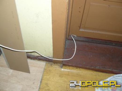 Mieszkaniec podłączył się "na lewo" do instalacji elektrycznej