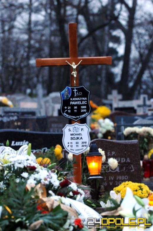 Kasia i Michael pochowani w Winowie