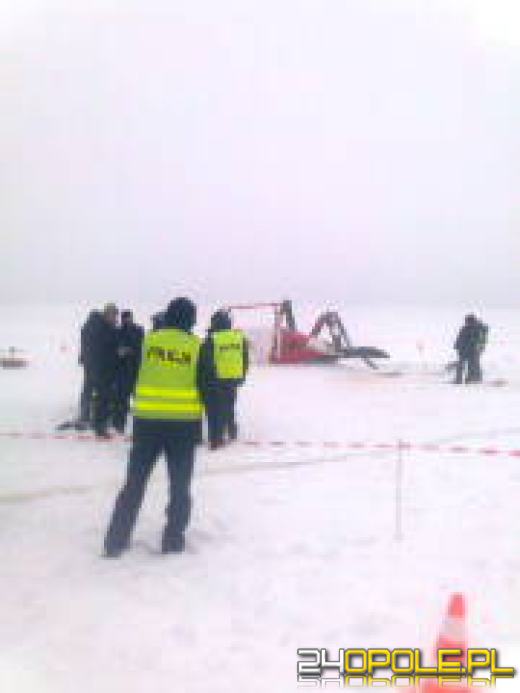 Helikopter rozbił się na polu
