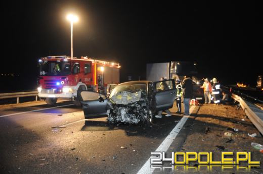 Cudem nie doszło do tragedii na autostradzie A4. Sprawca wypadku był pijany.