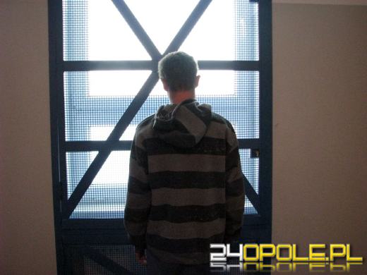 Narkotyki i materiały wybuchowe w Głogówku