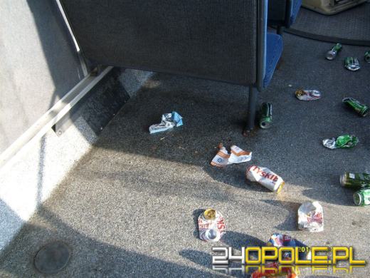 Powrót z Piastonaliów: zniszczyli autobus MZK i pobili kierowcę