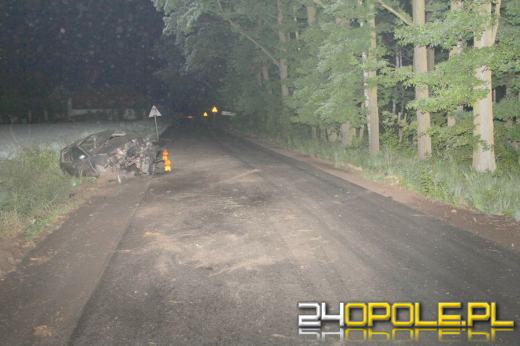 Pijany kierowca dachował, dwie osoby ranne