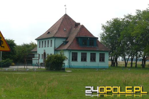 20-latek okradł klub sportowy