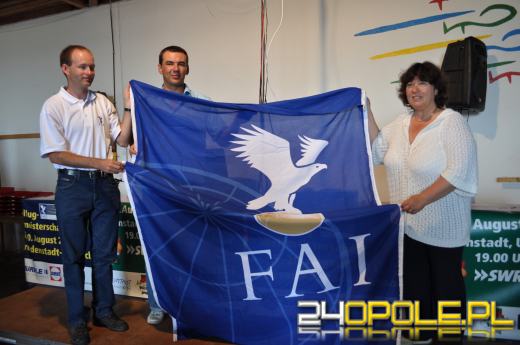 Instruktor Aeroklubu Opolskiego trenuje polską kadrę