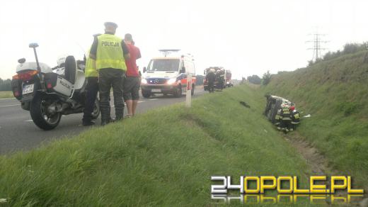 Samochód dostawczy wypadł z drogi 