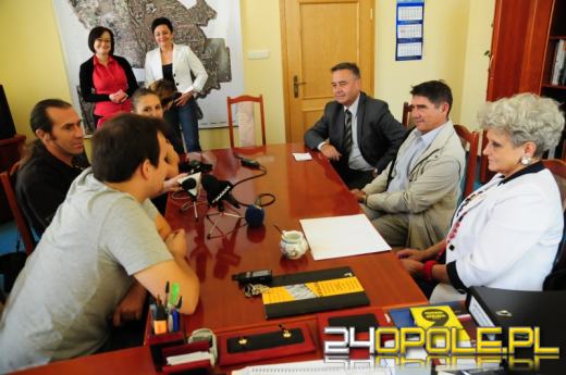 Charytatywny mecz dziennikarzy i polityków