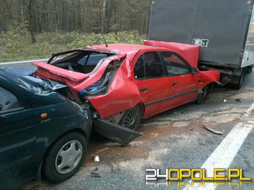 Trzy samochody zderzyły się w Dąbrowie
