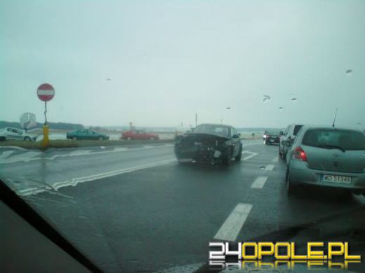 Kolejny wypadek na "grzybku". Zrobią tam rondo