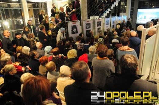 Tłumy na spotkaniu z ks. Bonieckim w Opolu