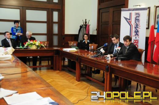 Firma Remak - Rozruch odsłania swoje tajemnice. Ratusz pomaga