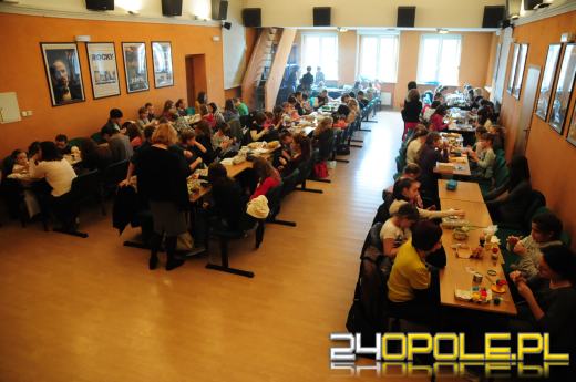 Wielkanoc się zbliża. Zobacz jak dzieci przygotowują kroszonki