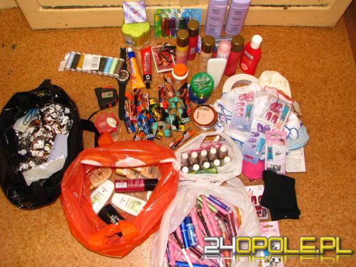 Ukradli pierścionki, kosmetyki i zapalniczki