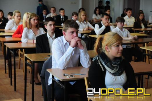 Ruszył egzamin gimnazjalny 2012