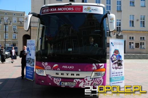 Zobacz autobus reprezentacji Polski na EURO2012